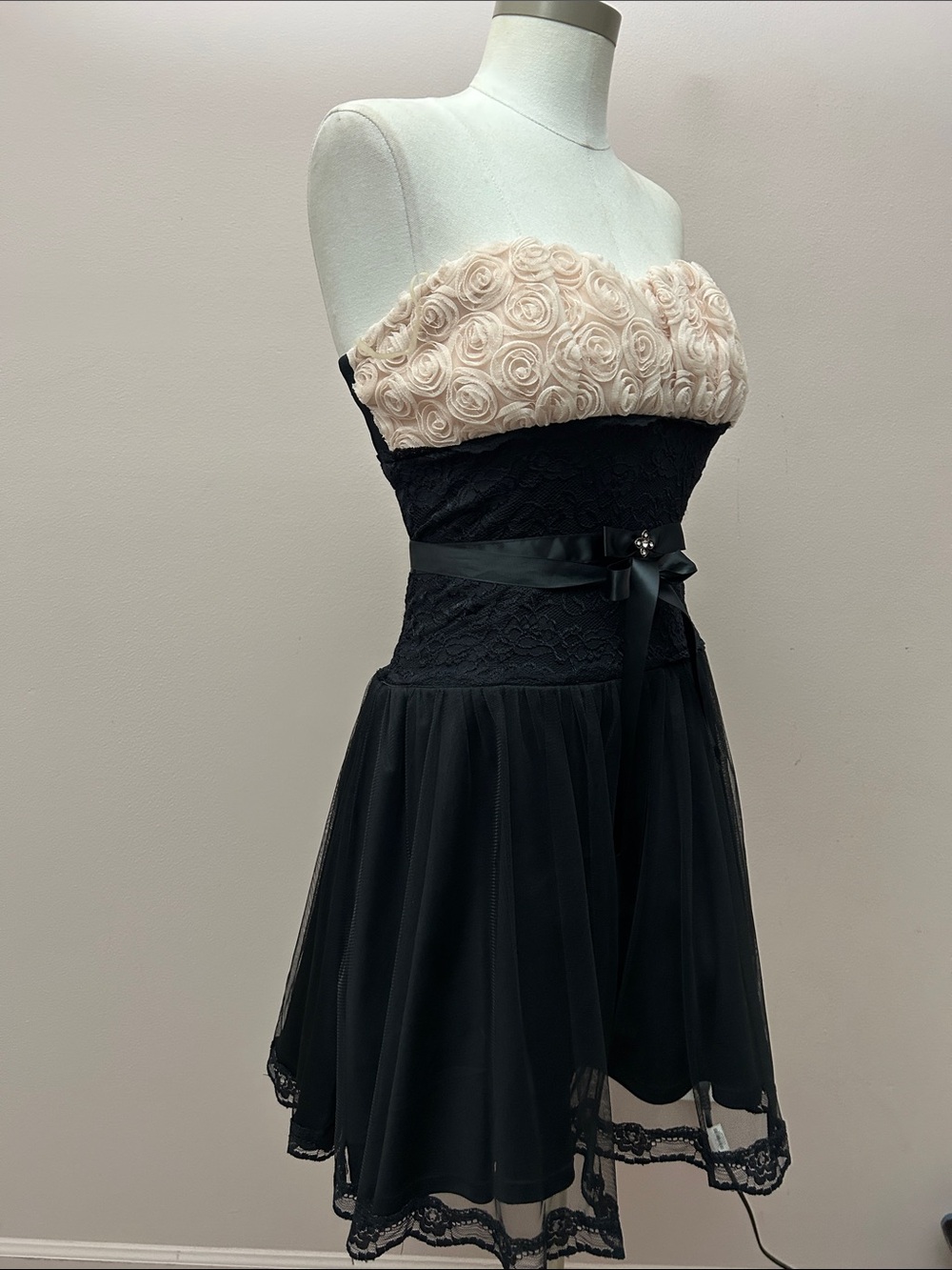 Y2K VTG Mystic Strapless Black & Blush Lace Babydoll Nightdress prom dress S